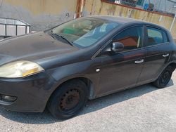 Marrone Usata 2008 Fiat Bravo Dynamic Due volumi | 700 € (Buon prezzo)