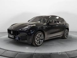 Nero Usata 2023 Maserati Grecale SUV | 58.900 € (Super prezzo)