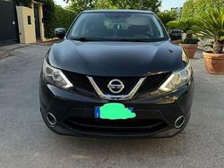 Nero Usata 2016 Nissan Qashqai SUV | 11.000 €