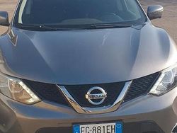 Usata 2017 Nissan Qashqai SUV | 13.500 € (Buon prezzo)