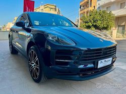 Blu Usata 2019 Porsche Macan SUV | 51.990 € (Buon prezzo)