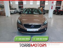 Bronzo Usata 2013 Volvo V40 CC Momentum Station wagon | 9500 € (Buon prezzo)