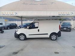 Bianco Usata 2019 Fiat Doblò Monovolume | 8990 € (Buon prezzo)