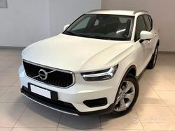 Bianco Usata 2019 Volvo XC40 Momentum SUV | 17.900 € (Ottimo prezzo)