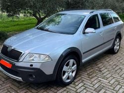 Usata 2008 Skoda Octavia Scout 4x4 Station wagon | 4500 € (Ottimo prezzo)