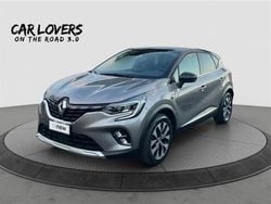 Grigio scuro Usata 2023 Renault Captur Intens SUV | 17.990 € (Buon prezzo)