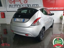 Argento Usata 2019 Lancia Ypsilon Gold Due volumi | 11.800 € (Molto cara)