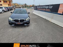 Grigio Usata 2020 BMW 116 Sport Line Due volumi | 24.900 € (Molto cara)