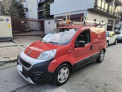 Rosso Usata 2016 Fiat Fiorino Monovolume | 6500 € (Buon prezzo)
