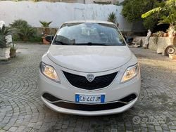 Usata 2017 Lancia Ypsilon Due volumi | 6450 € (Ottimo prezzo)