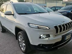 Bianco Usata 2016 Jeep Cherokee Limited SUV | 16.490 € (Buon prezzo)