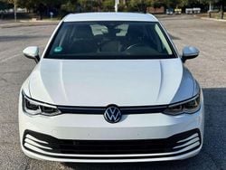 Bianco Usata 2020 VW Golf Edition Tre volumi | 19.780 €