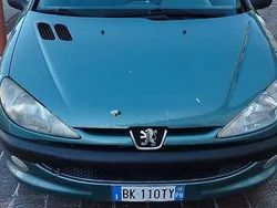 Usata 2000 Peugeot 206 Tre volumi | 1600 € (Cara)