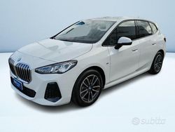 Bianco Usata 2024 BMW 220 Active Tourer M Sport Monovolume | 30.100 €
