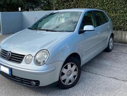 Grigio Usata 2004 VW Polo Comfortline Tre volumi | 500 € (Super prezzo)