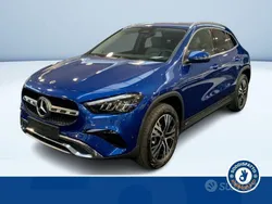 Blu Usata 2024 Mercedes GLA200 Advanced SUV | 39.300 € (Ottimo prezzo)