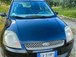 Nero Usata 2008 Ford Fiesta Due volumi | 1600 € (Ottimo prezzo)