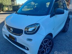 Bianco Usata 2018 Smart ForTwo Cabrio Cabrio | 12.800 €