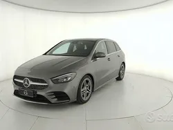 Grigio Usata 2022 Mercedes B200 Premium Monovolume | 26.900 € (Ottimo prezzo)