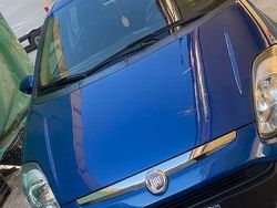 Blu/azzurro Usata 2011 Fiat Punto Emotion Due volumi | 3200 €