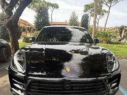 Nero Usata 2019 Porsche Macan Sport SUV | 47.999 € (Buon prezzo)