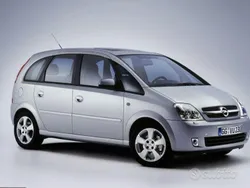 Usata 2006 Opel Meriva Monovolume | 2000 € (Buon prezzo)