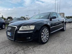 Nero Usata 2005 Audi A8 Tre volumi | 5900 € (Buon prezzo)
