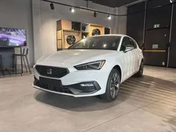 Bianco nevada Nuova 2025 Seat Leon FR Tre volumi | 26.900 € (Buon prezzo)