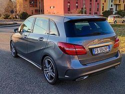 Usata 2015 Mercedes B200 Premium Monovolume | 15.900 €