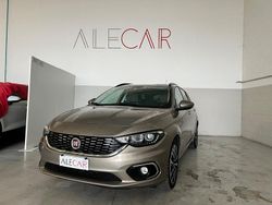 Marrone Usata 2017 Fiat Tipo Lounge Tre volumi | 10.400 € (Buon prezzo)