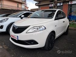 Bianco Usata 2021 Lancia Ypsilon Silver Due volumi | 10.450 € (Ottimo prezzo)