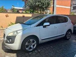 Usata 2010 Peugeot 3008 SUV | 2900 € (Super prezzo)