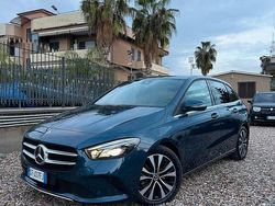 Blu Usata 2021 Mercedes B180 Premium Monovolume | 18.999 € (Ottimo prezzo)