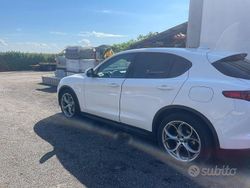 Bianco Usata 2018 Alfa Romeo Stelvio SUV | 18.000 € (Buon prezzo)