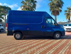 Blu Usata 2015 Iveco Daily | 14.800 € (Buon prezzo)