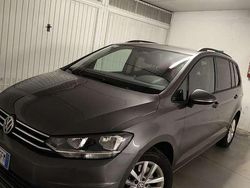 Usata 2016 VW Touran Comfortline Monovolume | 16.900 € (Cara)