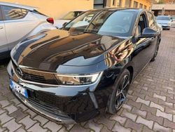 Grigio Usata 2023 Opel Astra Elegance Tre volumi | 21.300 € (Ottimo prezzo)