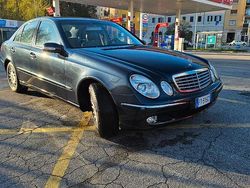 Blu Usata 2003 Mercedes 320 Elegance Tre volumi | 3500 €