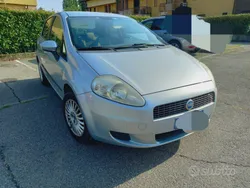 Usata 2006 Fiat Grande Punto Due volumi | 2500 € (Buon prezzo)