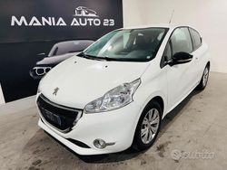 Bianco Usata 2016 Peugeot 208 Active Due volumi | 6490 € (Super prezzo)
