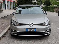 Grigio Usata 2017 VW Golf VII Highline Tre volumi | 16.000 € (Cara)