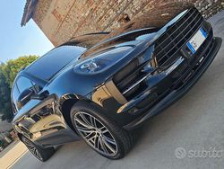 Nero Usata 2019 Porsche Macan SUV | 46.000 € (Buon prezzo)