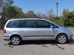 Usata 2003 VW Sharan Trendline Monovolume | 2500 €
