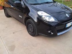 Usata 2011 Renault Clio II Due volumi | 2500 € (Buon prezzo)