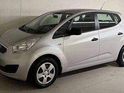 Grigio Usata 2012 Kia Venga EX Due volumi | 3900 € (Buon prezzo)