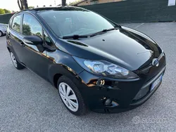 Usata 2010 Ford Fiesta Due volumi | 2950 € (Ottimo prezzo)