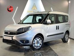 Grigio Usata 2018 Fiat Doblò Lounge Monovolume | 15.900 € (Molto cara)