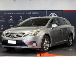 Argento Usata 2012 Toyota Avensis Executive Station wagon | 4950 €