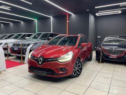 Rosso Usata 2017 Renault Clio GrandTour Intens Station wagon | 8900 € (Buon prezzo)
