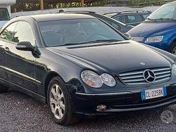 Nero Usata 2005 Mercedes CLK270 Avantgarde Coupé | 2400 € (Cara)